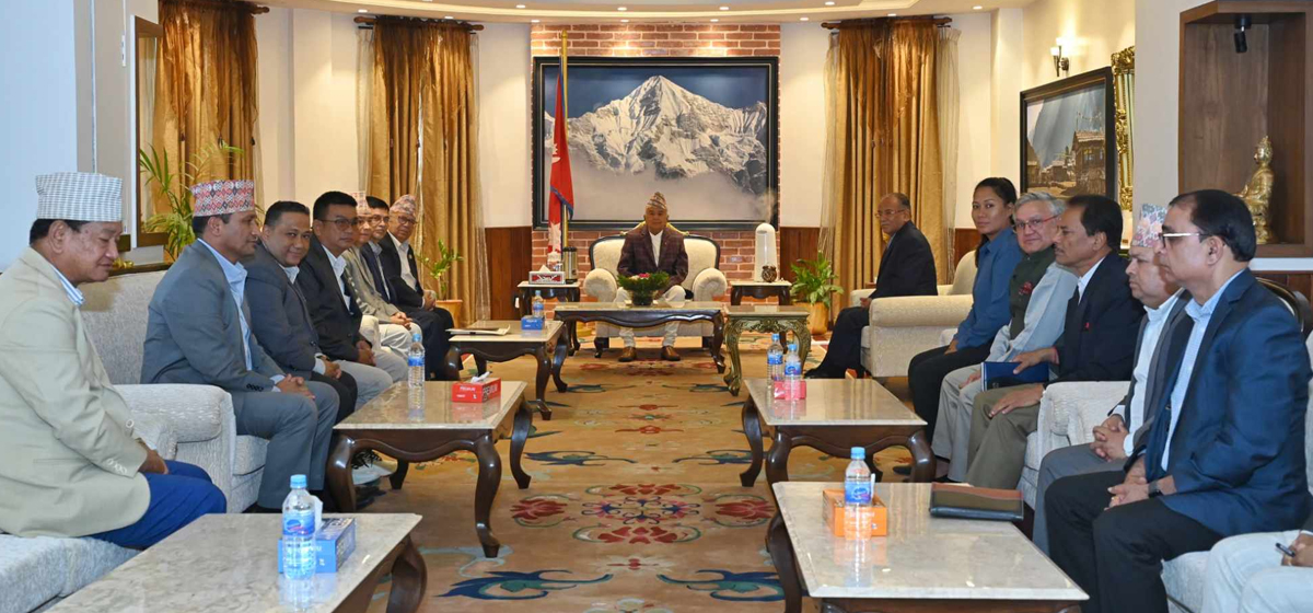 राष्ट्रपतिसँग विपक्षी दलको गुनासोः सरकारले संविधानको मर्म विपरित काम गर्न लाग्यो