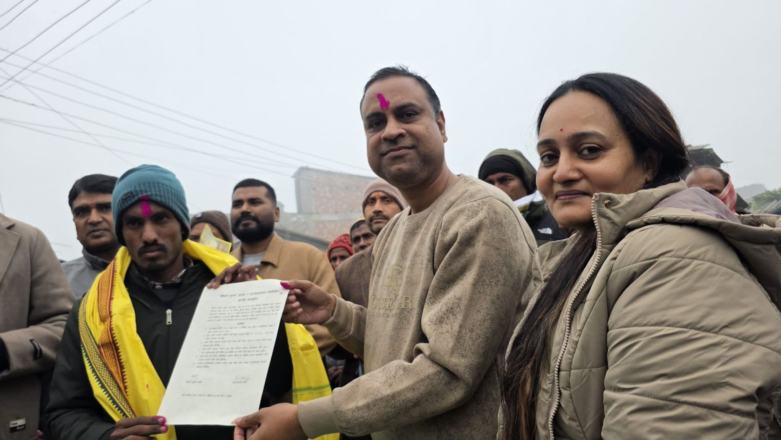 सत्यनारायणसँग शारडाको जन्मदिन: आवास खर्च हस्तान्तरण