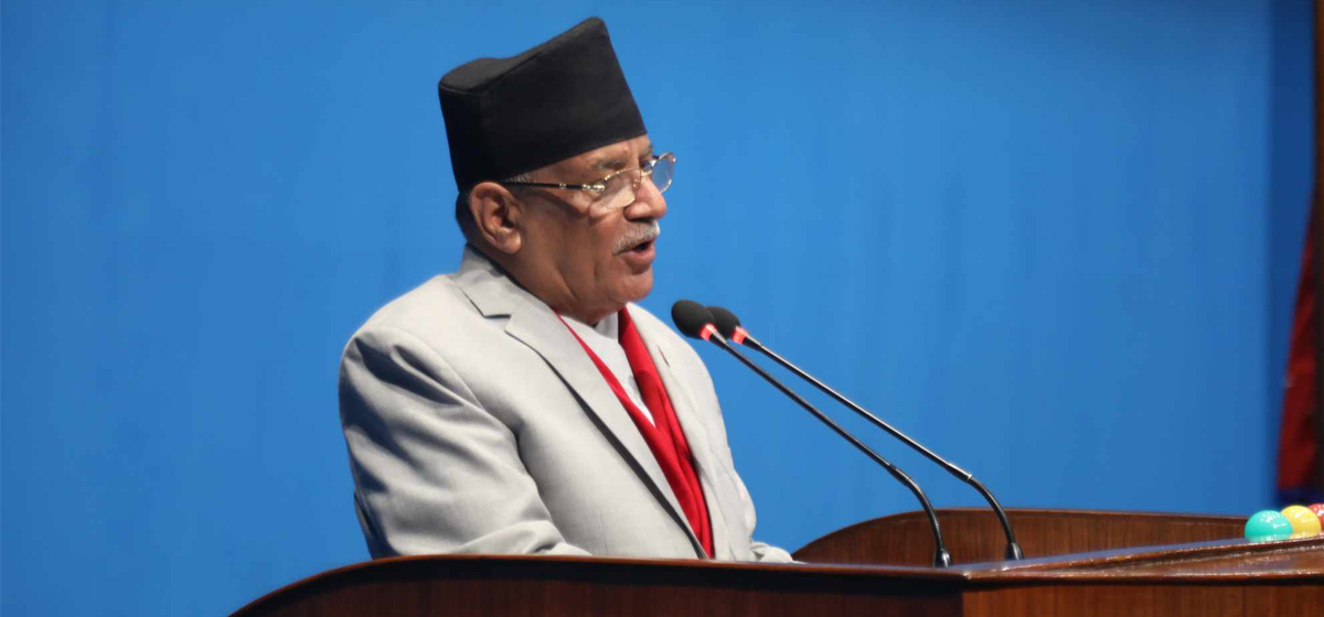 राजावादीलाई दाहालको आग्रह: लोकतन्त्रभित्रै आफ्नो ठाउँ खोज्नुस्