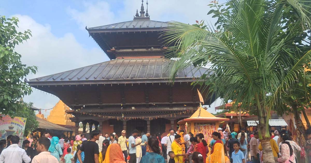 स्वयं उत्पत्तिमान ज्योर्तिलिङ्गमा दर्शनार्थीको घुइँचो