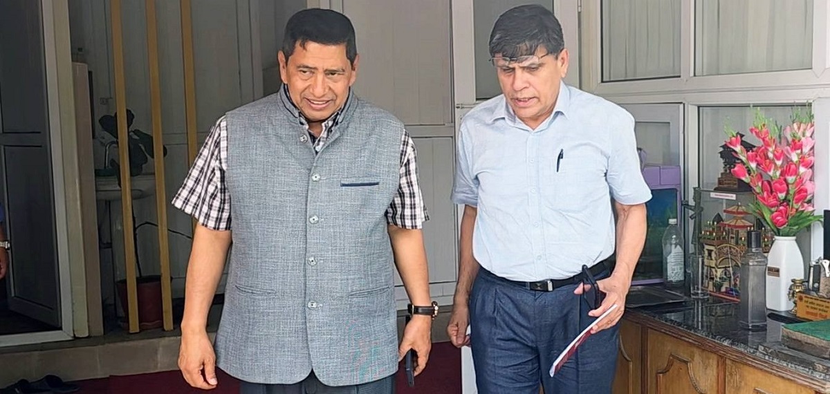 श्रेष्ठ र भुसालबीच भेटवार्ता