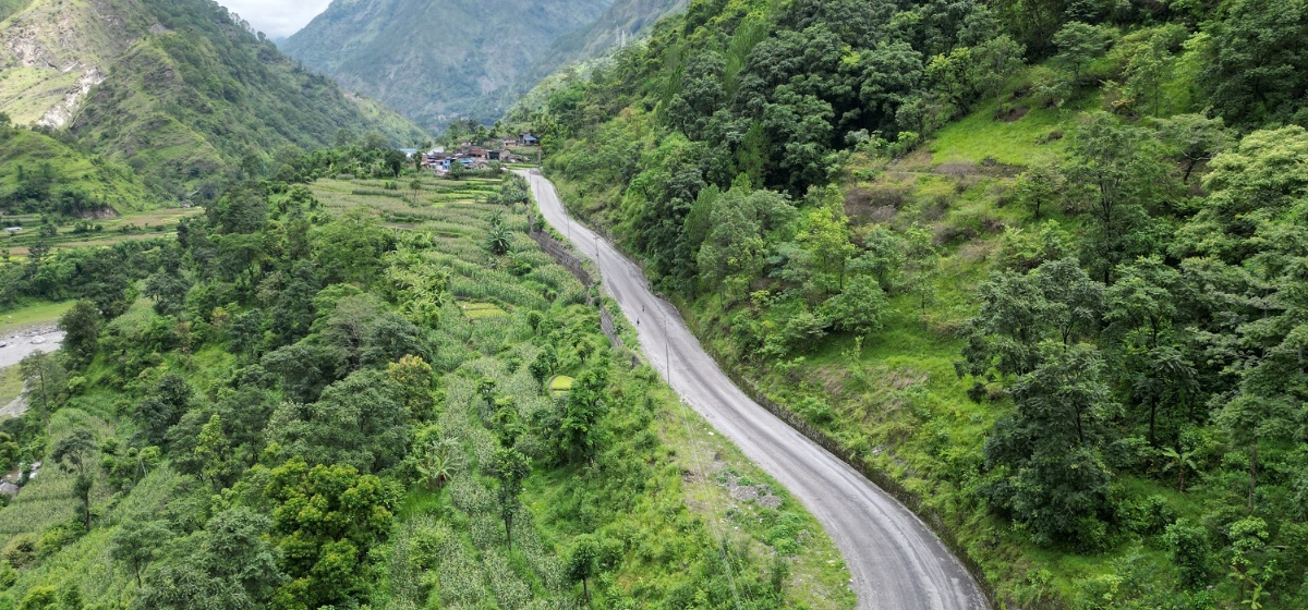 मेची राजमार्ग र तमोर करिडोर अवरुद्ध हुँदा वैकल्पिक मार्ग प्रयोग
