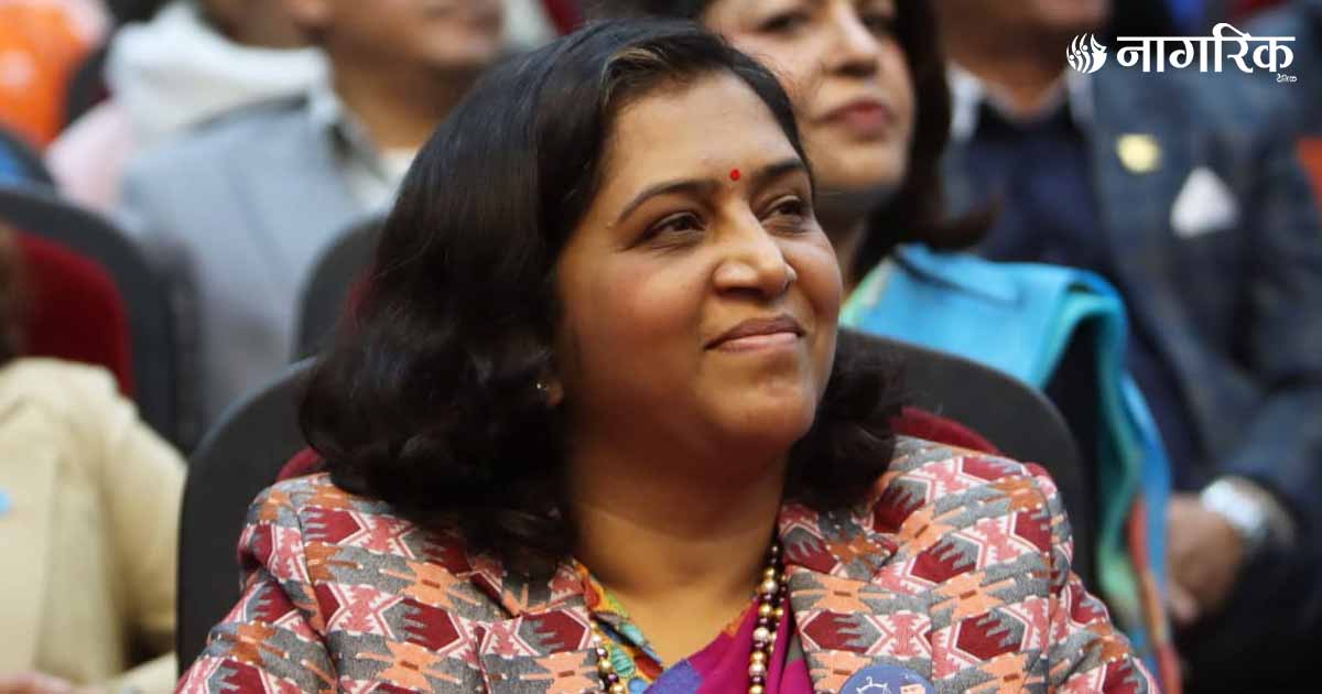 पुराना नेताहरूलाई ‘तराजु’ मा जोख्दै ‘घण्टी’ मा भोट हाल्नुस्: समीक्षा