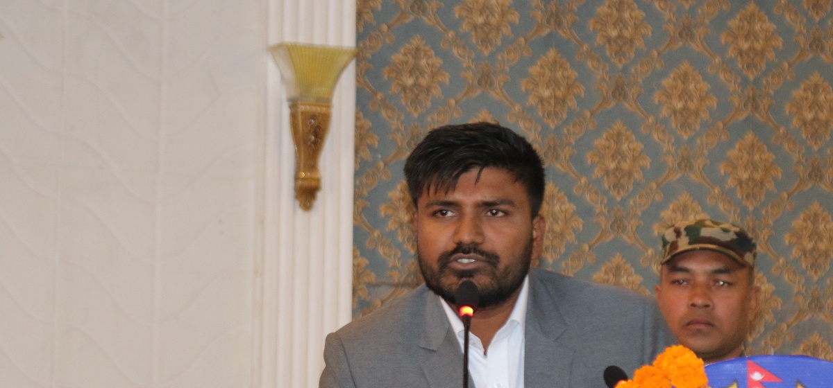 ट्राफिक प्रहरी र सवारी चालकलाई मन्त्री गुप्ताको सुझाव : एकअर्काप्रति सकारात्मक हुनुस्