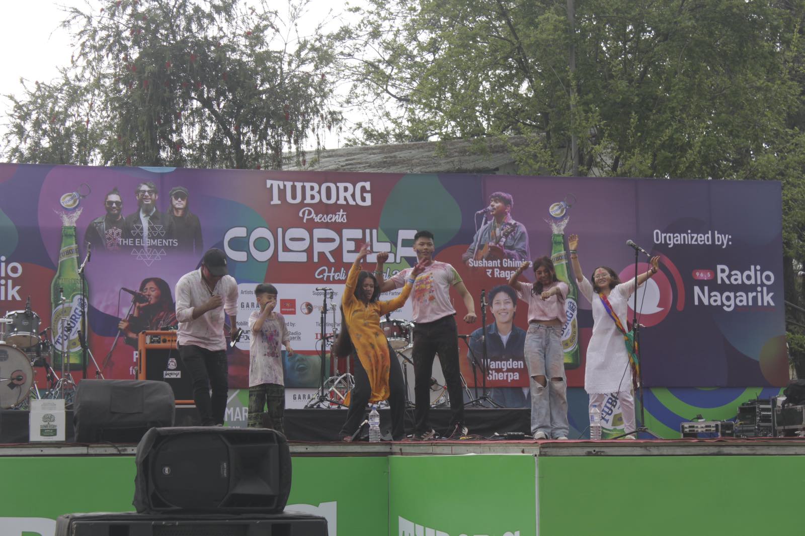 राजधानीमा रेडियो नागरिकको भव्य ‘कलरेल्ला’ होली