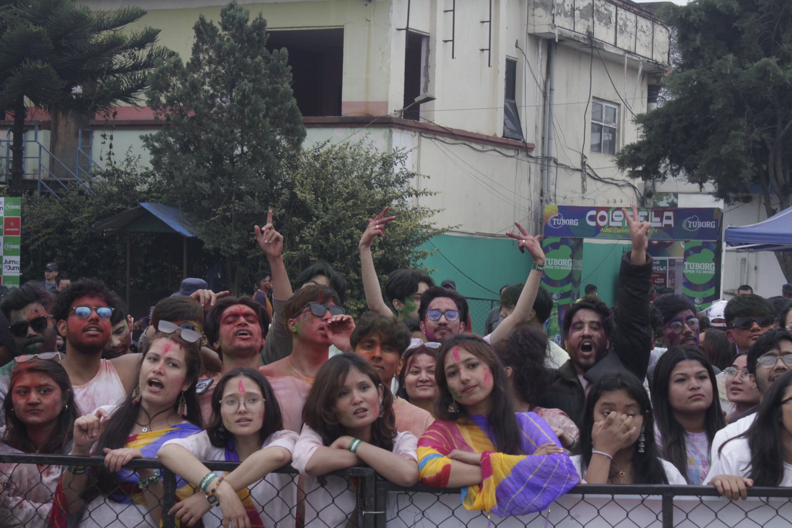 राजधानीमा रेडियो नागरिकको भव्य ‘कलरेल्ला’ होली