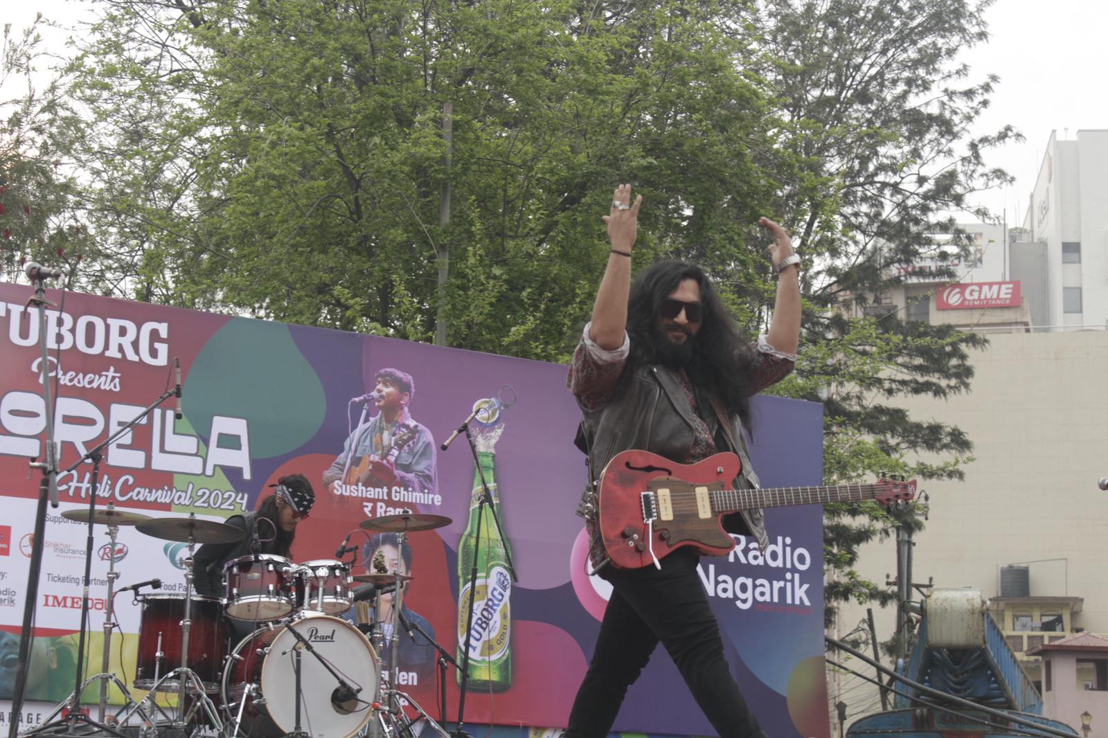 राजधानीमा रेडियो नागरिकको भव्य ‘कलरेल्ला’ होली