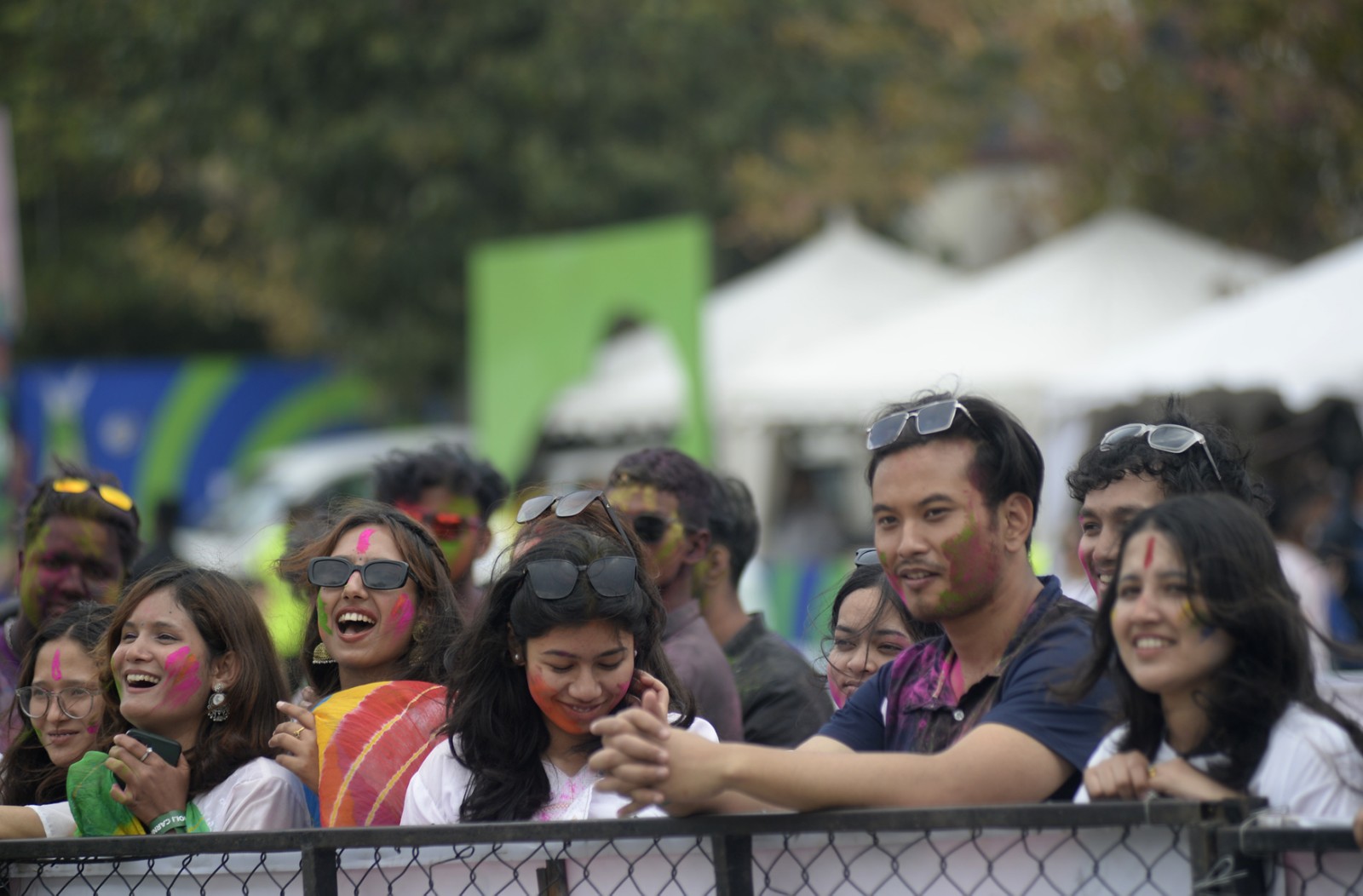 राजधानीमा रेडियो नागरिकको भव्य ‘कलरेल्ला’ होली