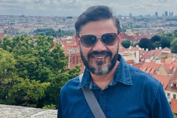 कांग्रेसको विभाजन दुखद : विश्लेषक खनाल