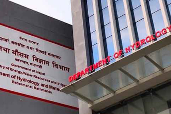 देशका अधिकांश भागमा पश्चिमी वायुको आंशिक प्रभाव