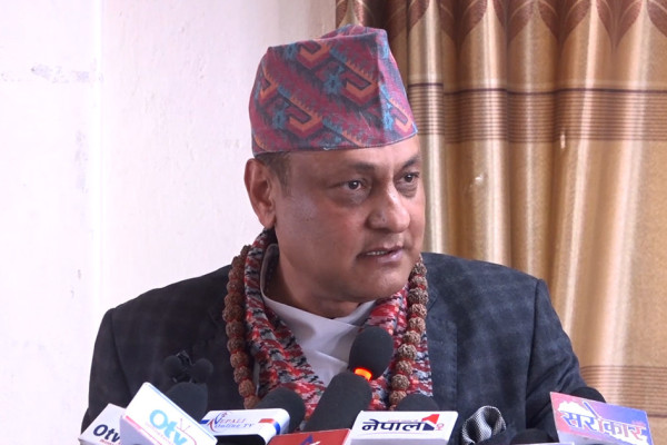 पूर्वआईजीपी सर्वेन्द्र खनाल बारा–४ बाट उम्मेदवार