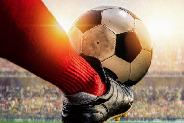 कसले उचाल्ला झापा महिला गोल्डकपको उपाधि ?