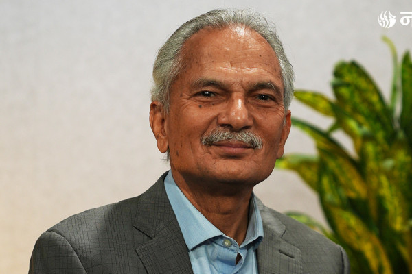 चारदिने भारत भ्रमण सकेर फर्किए बाबुराम भट्टराई