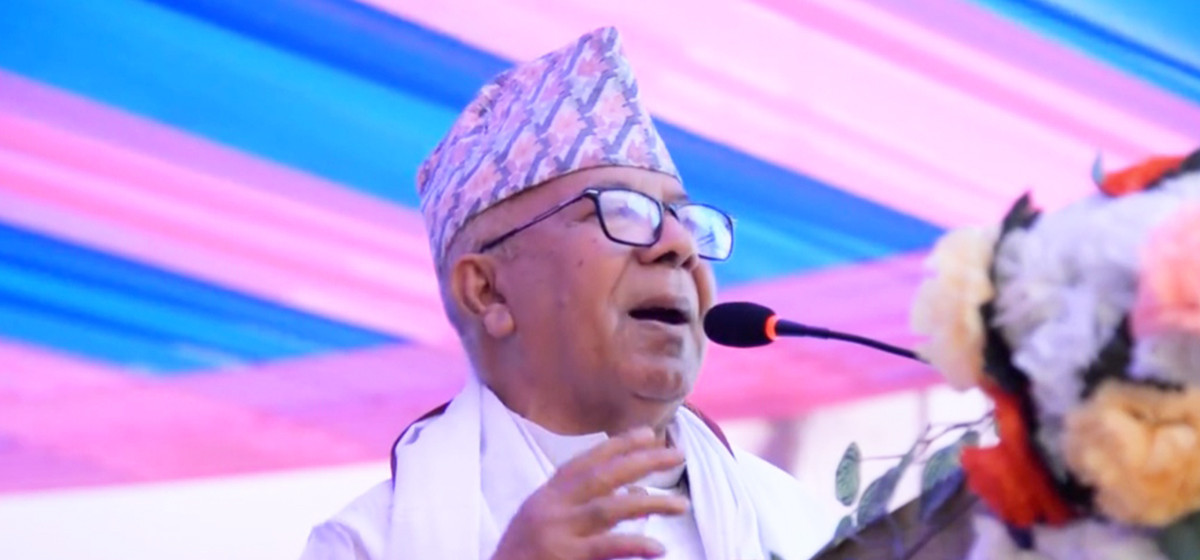 माधव नेपाल भन्छन्: देशको यो संकट समाधान गर्ने सामर्थ्य कम्युनिष्ट आदर्शमा मात्र छ