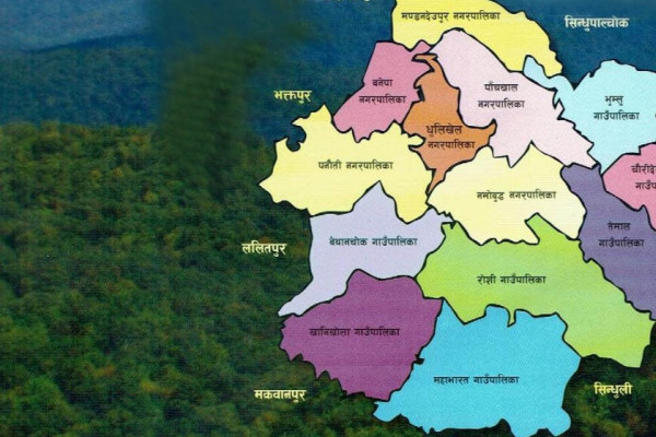 काभ्रेपलाञ्चोकका तीन मतदान केन्द्रमा महिला कर्मचारी मात्रै