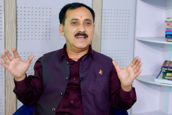 सबै नेता, कार्यकर्तालाई समेटेर अगाडि बढ्छौँ : उपभासपति शर्मा