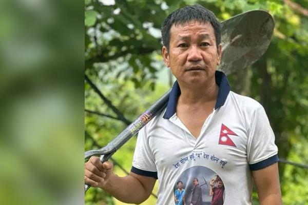 हर्कको ‘ढुङ्गा दर्शन’: पृथ्वी आफैँमा एउटा ढुङ्गा हो !