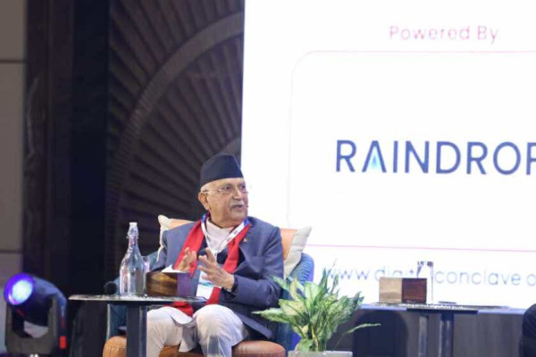 नेपालमा सञ्चालन हुने सामाजिक सञ्जाल कानुनी दायरामा आउनुपर्छ: प्रधानमन्त्री