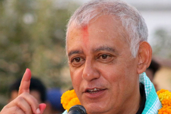 शशांकको आरोप: महामन्त्री आफ्नो डम्फु बजाइरहेका छन्