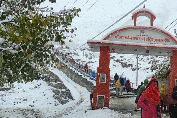 मुस्ताङमा चिसो बढेसँगै पर्यटक आगमन घट्यो