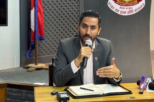 निर्वाचनको उत्सव, महोत्वमा परिणत हुँदै गएको छ: खरेल