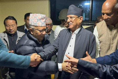 दलहरुबीचको एकता र विभाजन निर्वाचन लक्षित मात्रै!