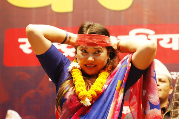 ‘अल्गोरिदम’बाट आएका व्यक्तिको पछि लाग्न बन्द गर्नुस्
 : रामकुमारी झाक्रि