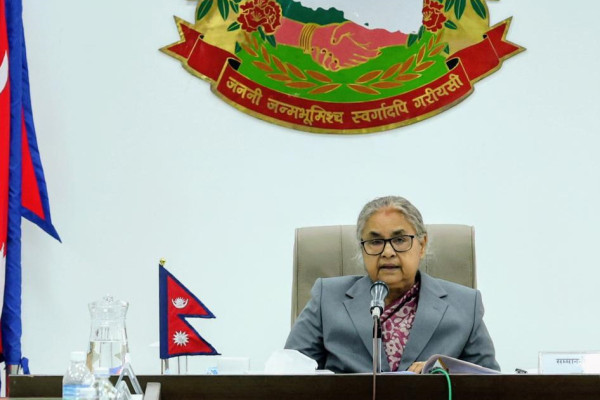 शासकीय आकांक्षा बोकेर होइन, संविधानलाई ट्रयाकमा ल्याउन प्रधानमन्त्री बने: कार्की