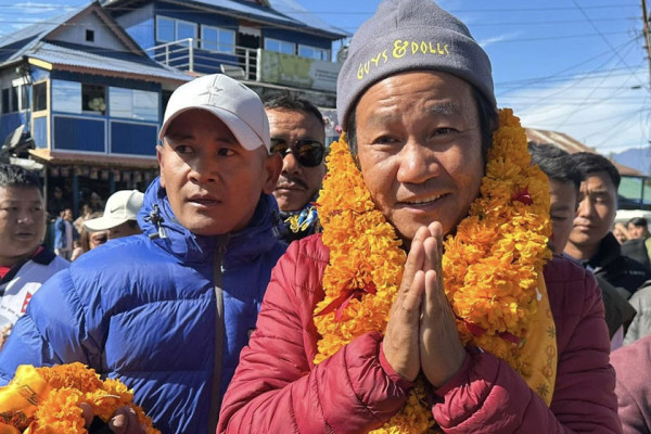 केपी ओली र बालेन दुवैलाई झापा–५ मा पाहा पछारेझैं पछार्छौं: हर्क साम्पाङ
