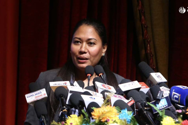 सुमनाले भनिन्- नेता होइन, जनता भएर प्रश्न सोध्न चाहन्छु