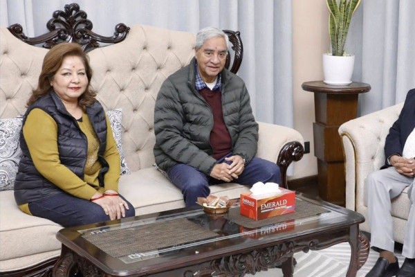 तीन महिनापछि देउवा-ओली भेट: राजनीतिक कि पारिवारिक?