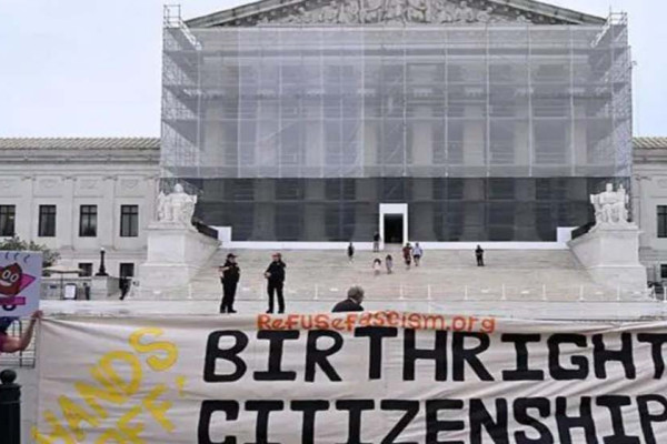 अमेरिकाको सर्वोच्च अदालतले जन्मसिद्ध नागरिकतासम्बन्धी मुद्दाको सुनुवाइ गर्ने