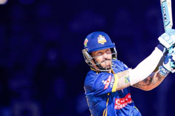 एनपिएलः प्लेसिसको कीर्तिमानी अर्धशतक