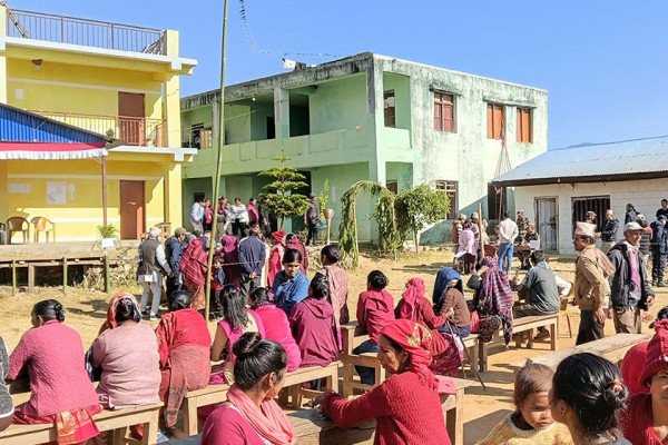 सेनाको निःशुल्क स्वास्थ्य शिविरमार्फत ४४३ जनाले पाए सेवा