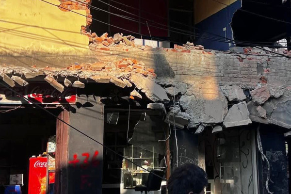 ‘पाँच सय बढी घर भत्काएपछि प्राप्त भयो सर्वोच्चको ‘नभत्काउनू’ आदेश’