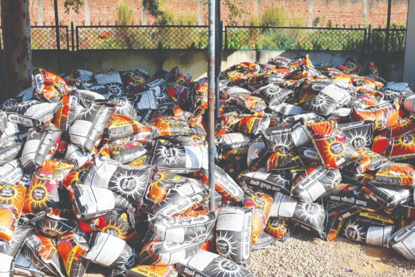 तस्करीमा ठूला व्यापारीको ‘कनेक्सन’