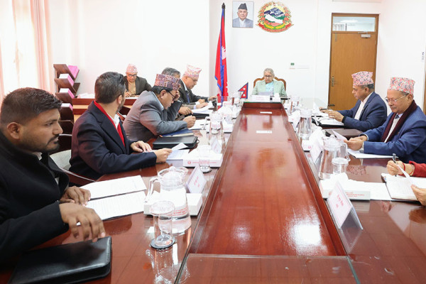 मन्त्रिपरिषद्को बैठक सिंहदरबारमा जारी