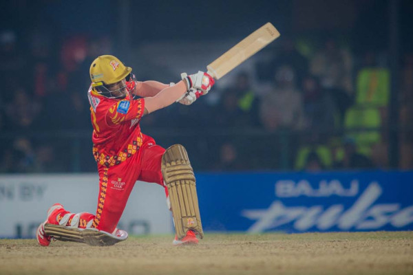 लुम्बिनीलाई सुरुवाति झड्का, सुवासले लिए पहिलो विकेट