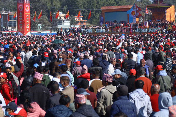 यस्तो छ सल्लाघारीमा एमालेजनको भीड