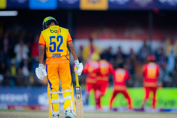 पावरप्ले: लुम्बिनी जित नजिक, ६ ओभरमै बनायो ७२ रन