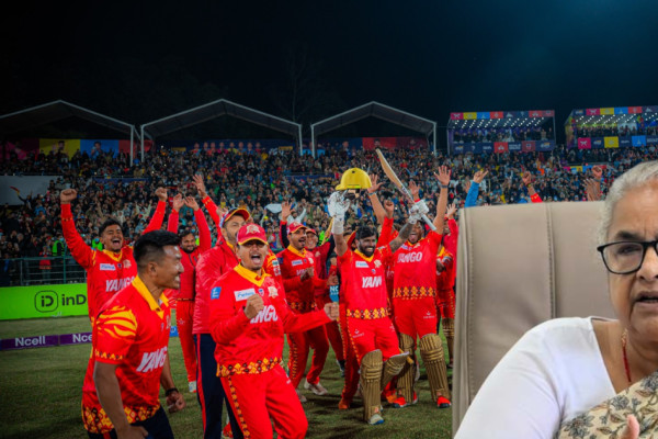 च्याम्पियन लुम्बिनीलाई प्रधानमन्त्रीको बधाई