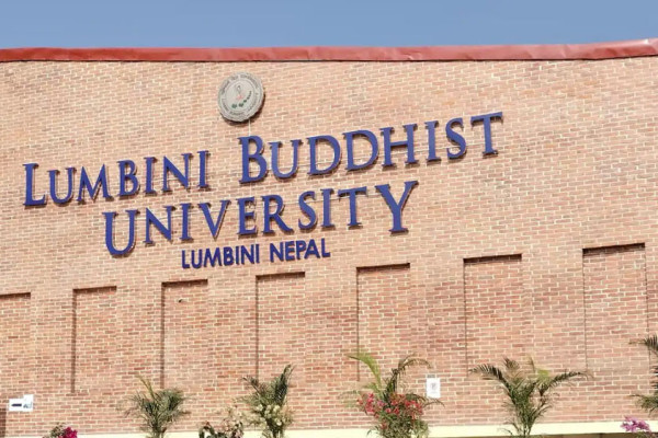 नेपालमा पढ्न विदेशी विद्यार्थी आकर्षित हुँदै