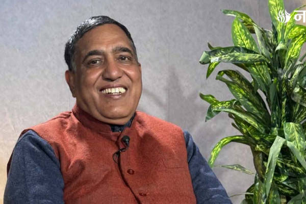 दलहरू चुनाव जित्ने ‘मेसिन’ मात्र भए, सामाजिक एजेन्डा भुले: विश्लेषक शर्मा