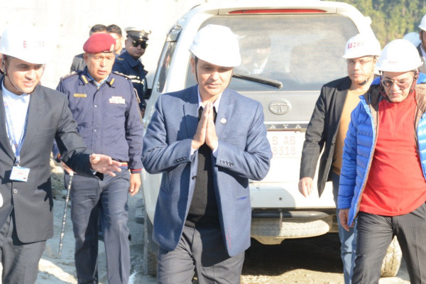 गृहमन्त्रीले भने- भेरी-बबईको कानुनी जटिलता फुकाउन सरकार तयार, काम छिटो सक्नुस्