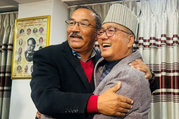 राप्रपा र राप्रपाबिच एकता घोषणा, अब लिङ्देन र थापा सँगसँगै