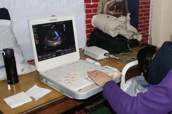 विद्यार्थीहरूको हृदयरोगसम्बन्धी निःशुल्क परीक्षण सुरु