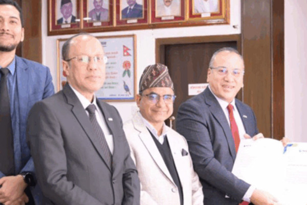 सरकारको पुनःनिर्माण कोषमा मेटलाइफ नेपालले गर्‍यो २५ लाख सहयोग