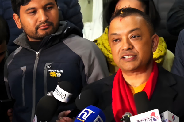 विशेष महाधिवेशनको माग पार्टी विभाजनका लागि होइन: थापा