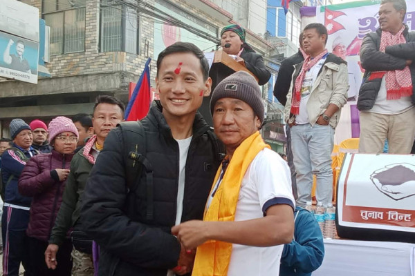 हर्क साङपाङ भन्छन्: पूराना देश भत्काउने र नयाँ जलाउने