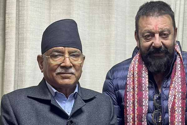 को नायक को खलनायक ?